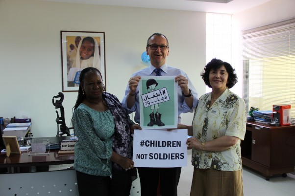 They are #ChildrenNotSoldiers. UNICEF Representative Geert Cappelaere, UNAMID Deputy Joint Special Representative, Bintou Keita and SRSG for Children and Armed Conflict, Leila Zerrougui. ©UN